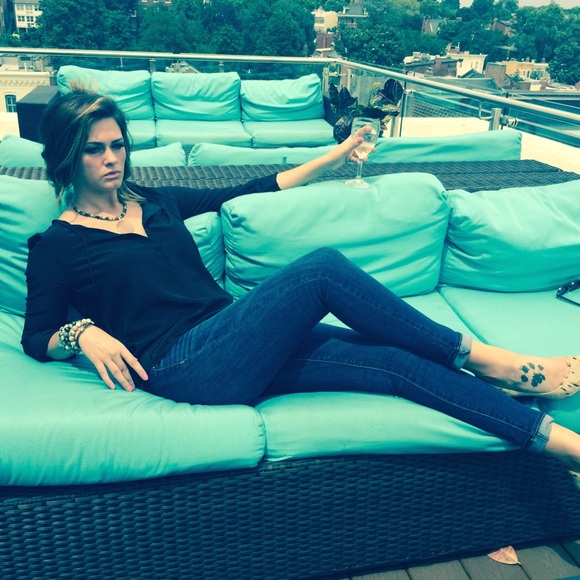 Meet your posher , Ashley - Picture 6 of 7